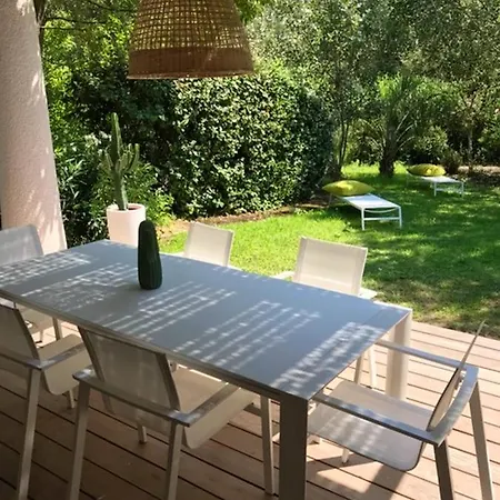 House With 3 Bedrooms In Grimaud With Shared Pool Furnished Garden And Wifi 2 Km From The Feriehus *