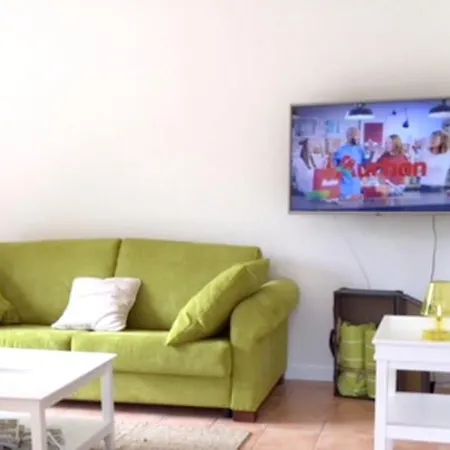 House With 3 Bedrooms In Grimaud With Shared Pool Furnished Garden And Wifi 2 Km From The Saint-Tropez