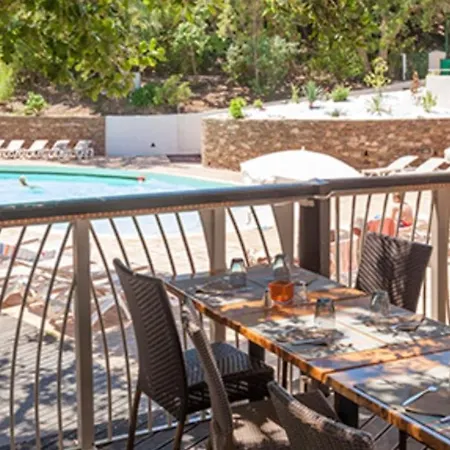 House With 3 Bedrooms In Grimaud With Shared Pool Furnished Garden And Wifi 2 Km From The *